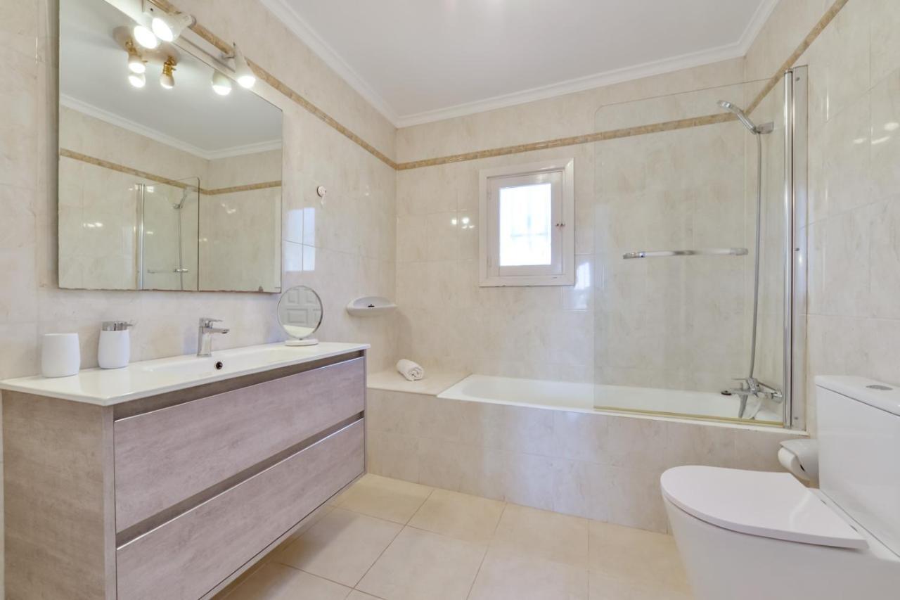 Holiday Villa Moraira Luaran gambar